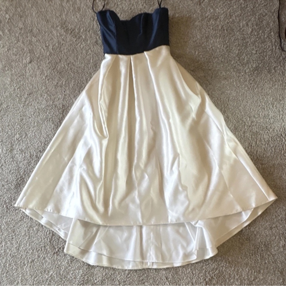 ALFRED SUNG Navy and White Strapless Dress